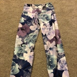 Old Navy Cropped Leggings